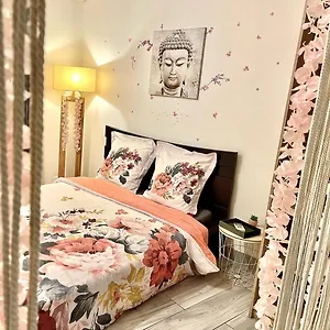 *le Lotus*fiber Wifi*hyper Center* Appartement